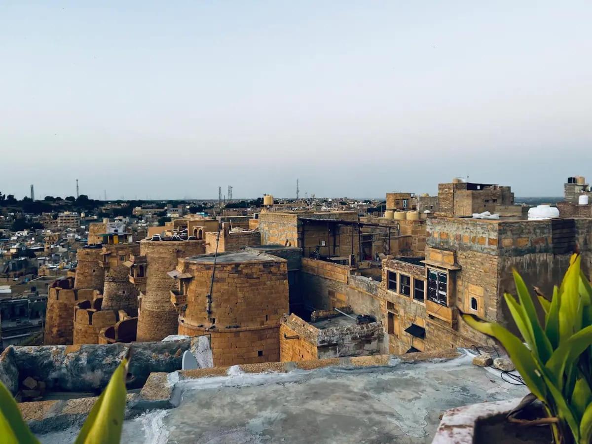 Ideal Guest House Jaisalmer Bagian luar foto