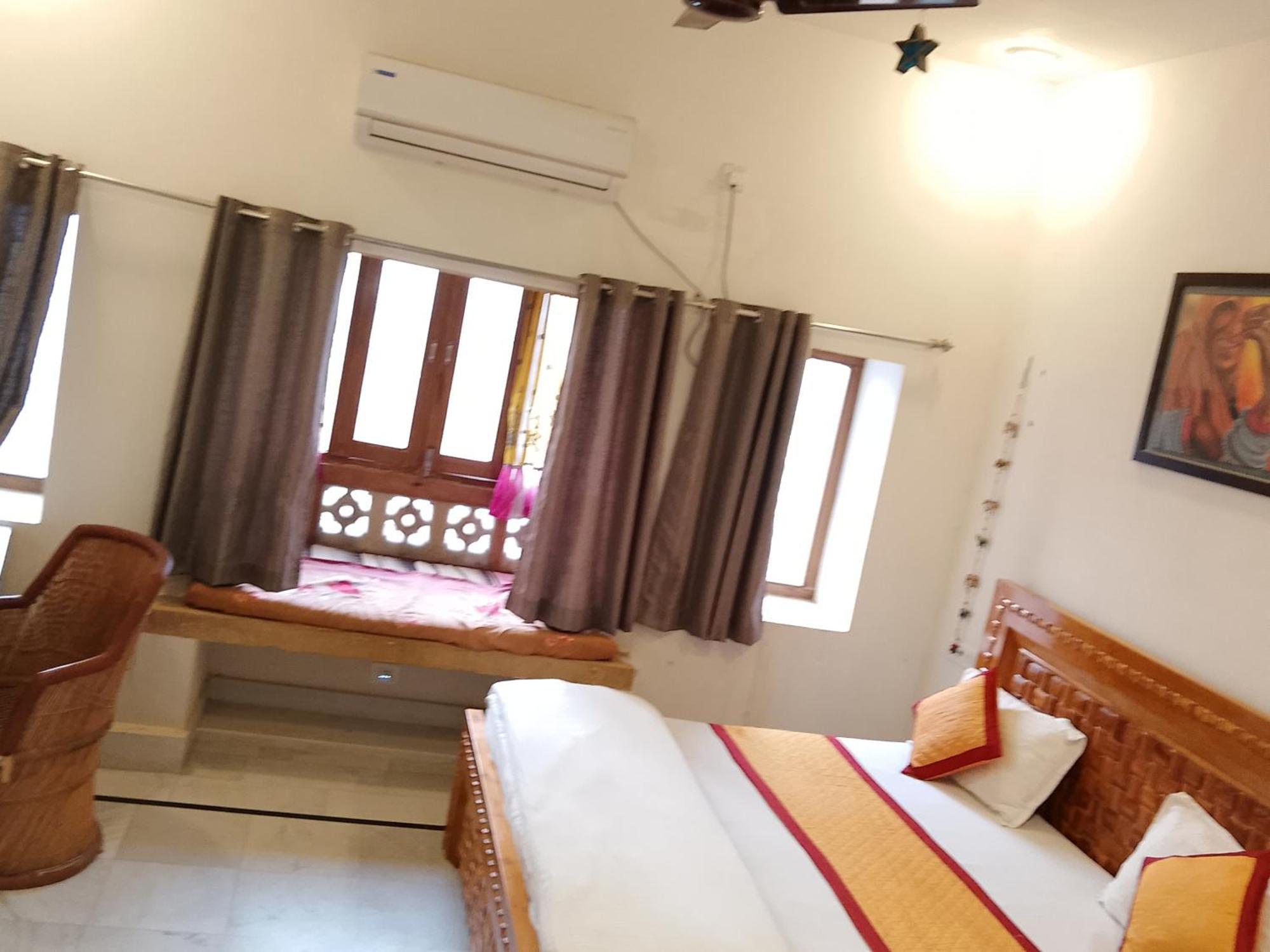 Ideal Guest House Jaisalmer Bagian luar foto
